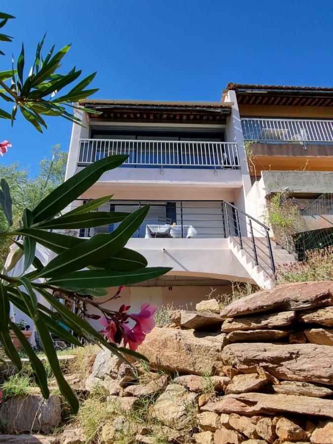 Holiday Home Les Terrasses De L'Eau Blanche-4 By Interhome Кавалере-сюр-Мер Екстериор снимка